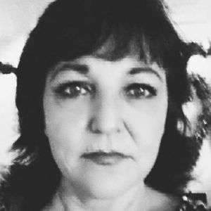 Meet your Posher, Miriam